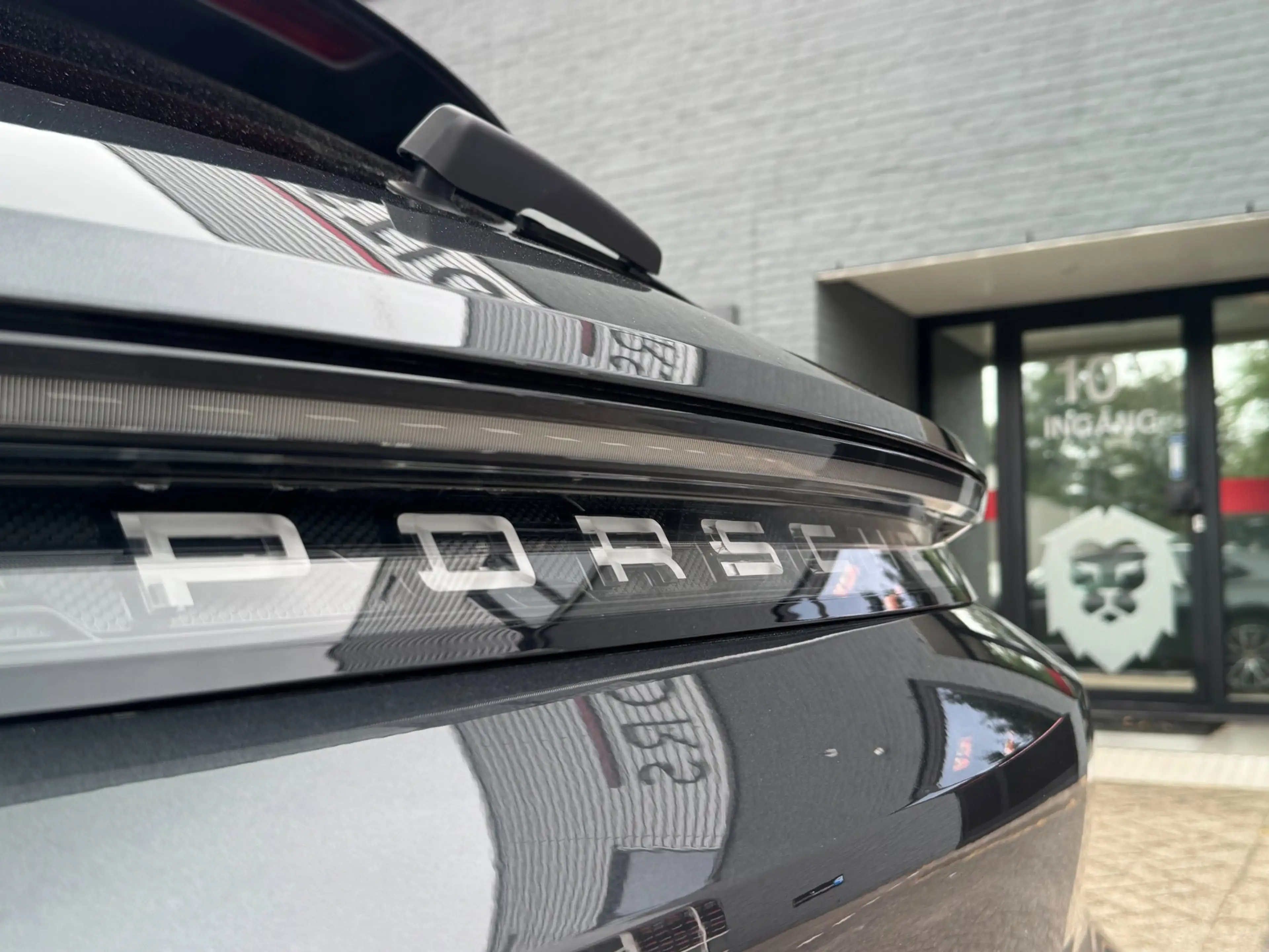 Porsche Taycan Cross Turismo 4 Luchtvering | Warmtepomp | 93 kWh — photo 7