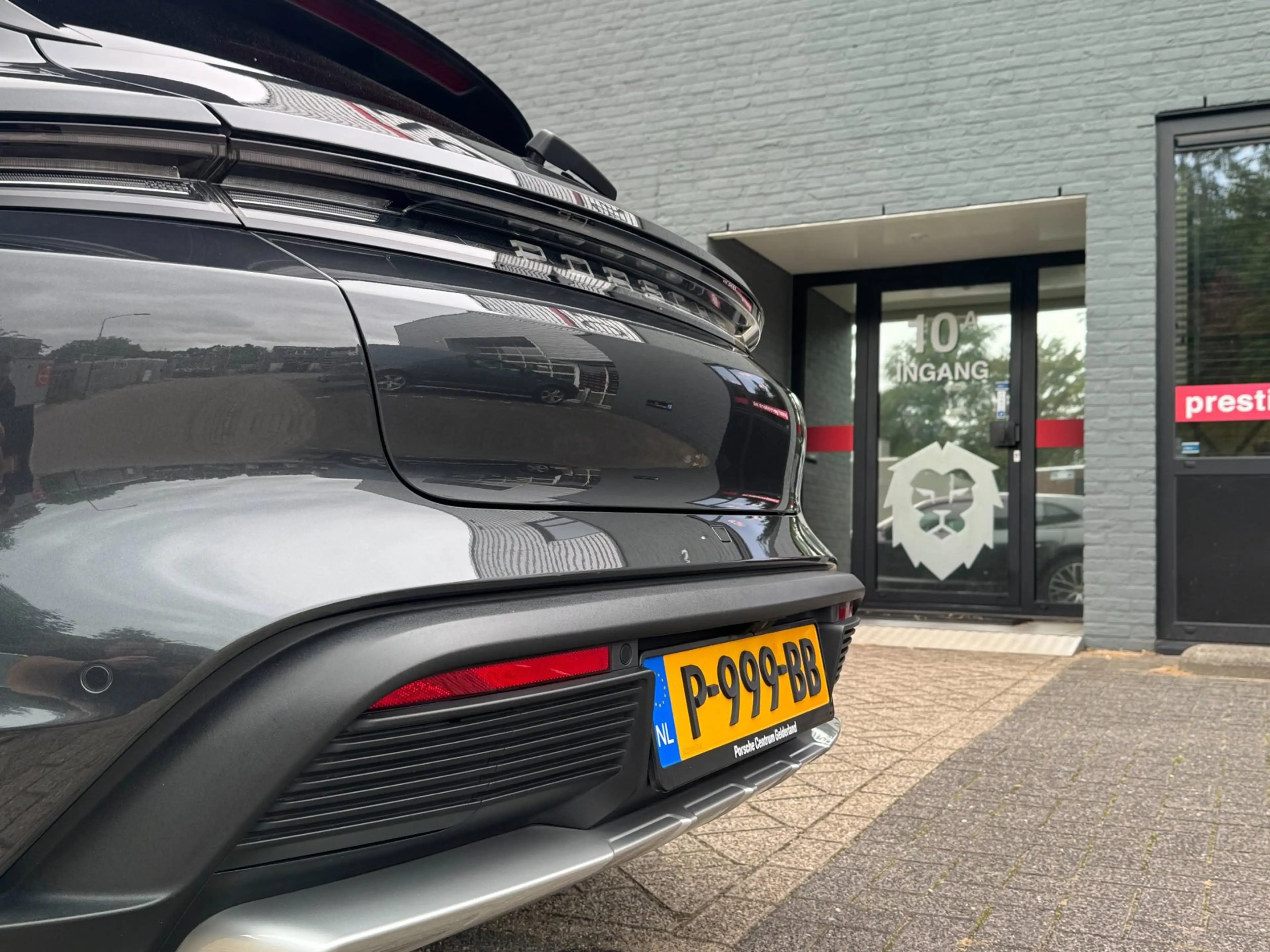 Porsche Taycan Cross Turismo 4 Luchtvering | Warmtepomp | 93 kWh — photo 9