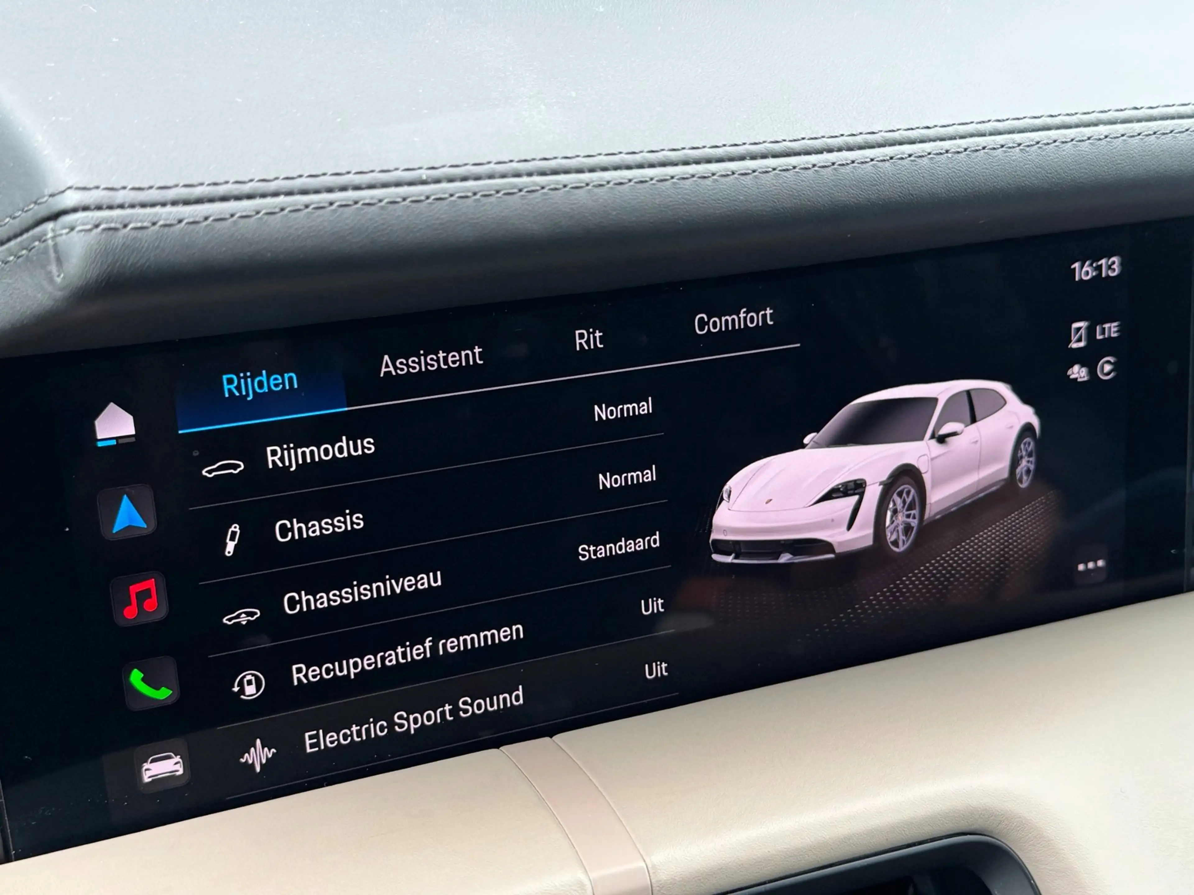 Porsche Taycan Cross Turismo 4 Luchtvering | Warmtepomp | 93 kWh — photo 15