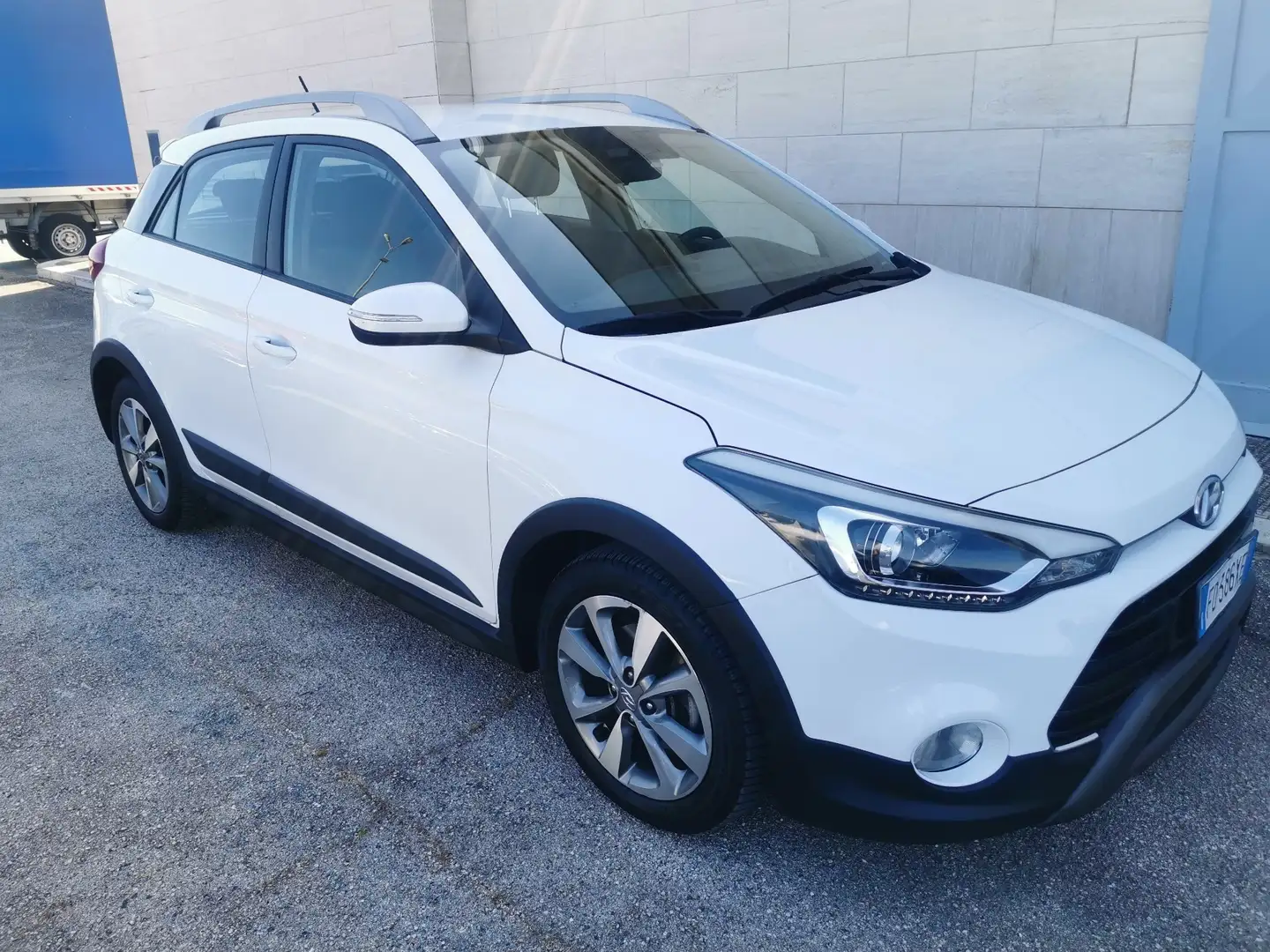Hyundai i20 1.0 cc Active Sport Bianco - 1