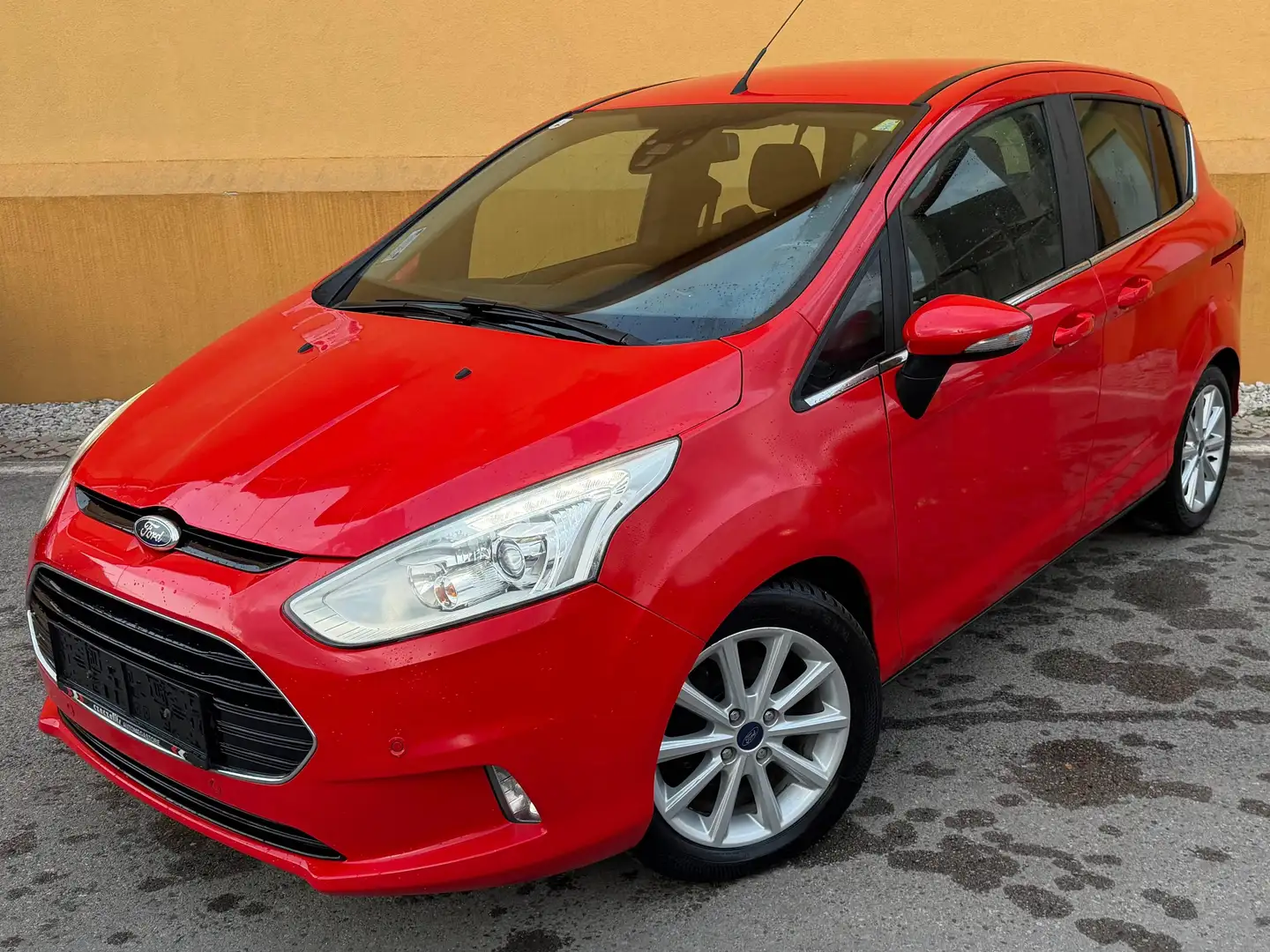 Ford B-Max Titanium Rot - 2