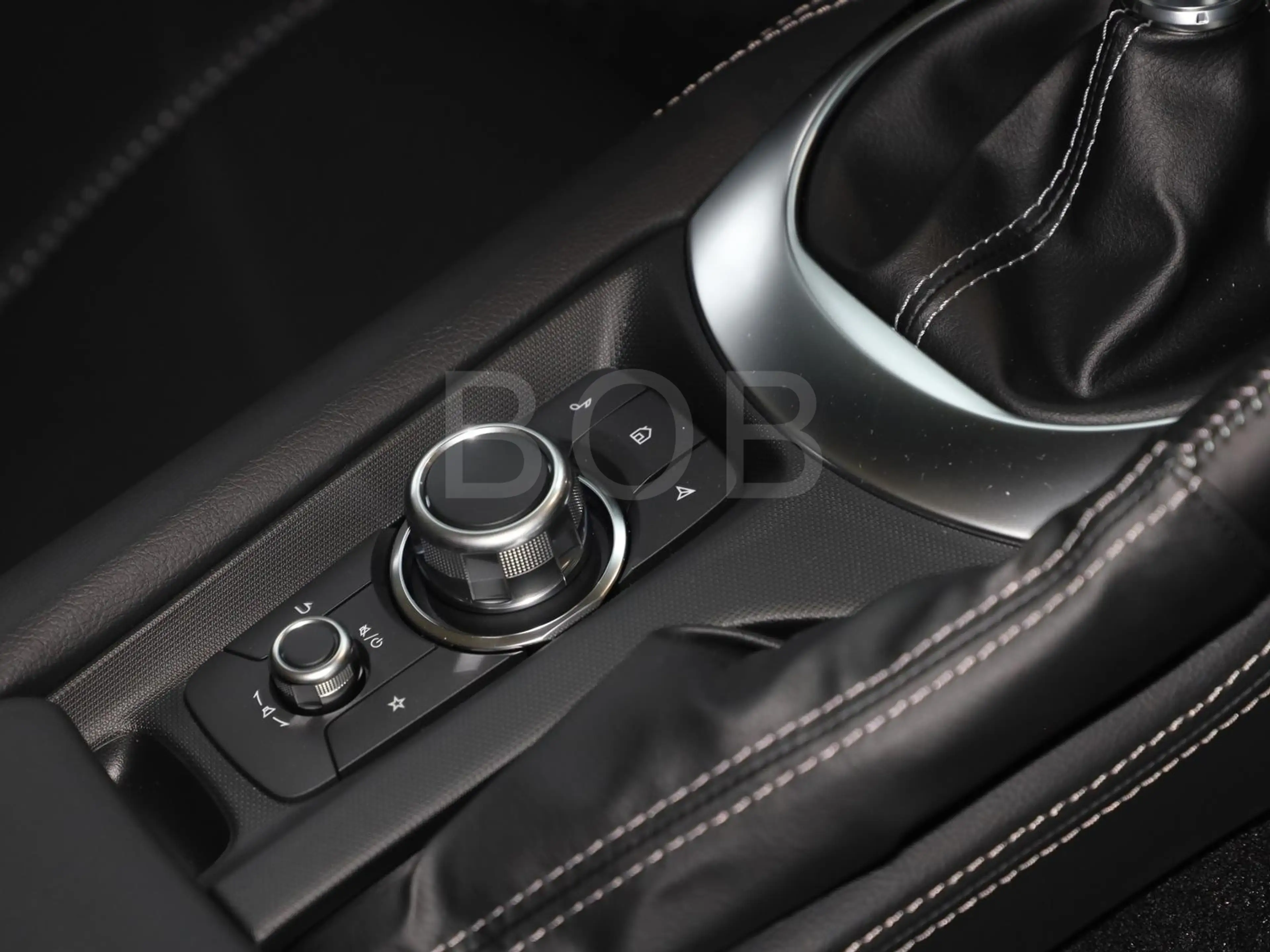 Mazda MX-5 1.5L SKYACTIV-G 132 6MT RWD Exclusive-line — photo 6