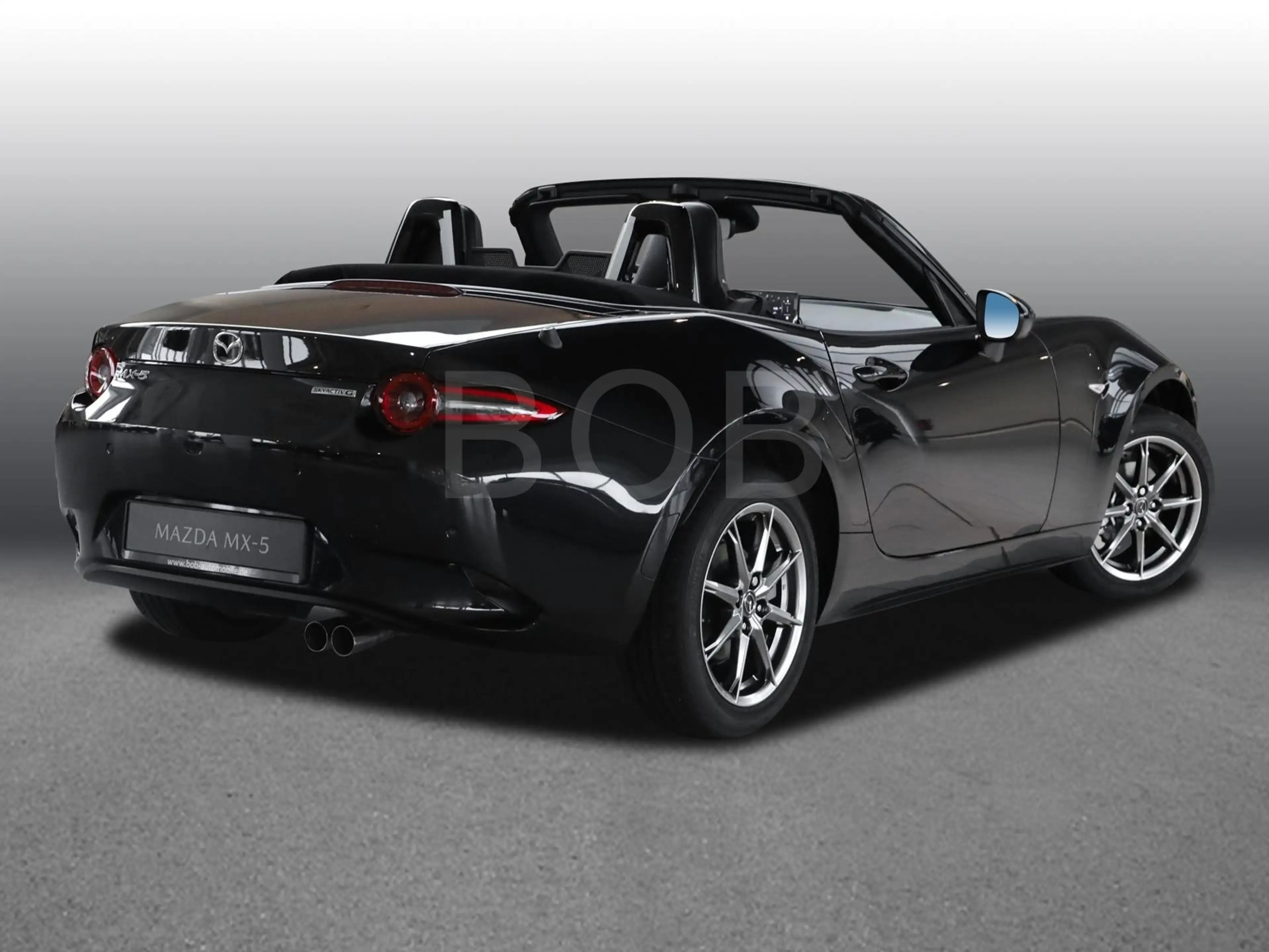 Mazda MX-5 1.5L SKYACTIV-G 132 6MT RWD Exclusive-line — photo 2