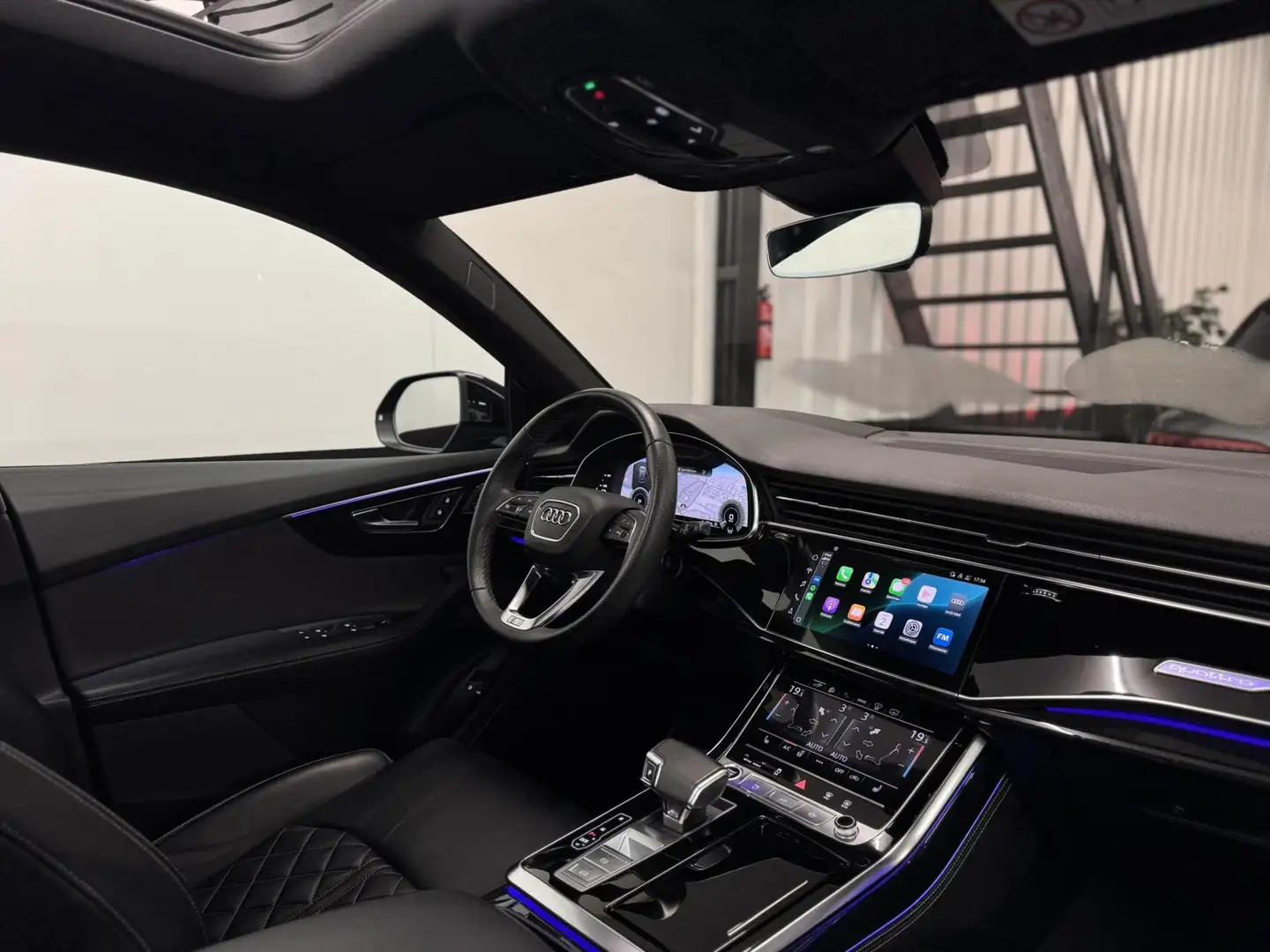 Audi RS Q8 55 TFSI e quattro|RS Zetels|Softclose|Pano|Matrix| Zwart - 2