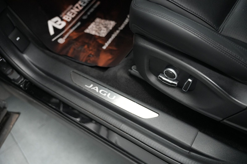 Jaguar E-Pace S *Memory*360°KAM*T-Winkel*LED*ACC*CarPla — photo 15