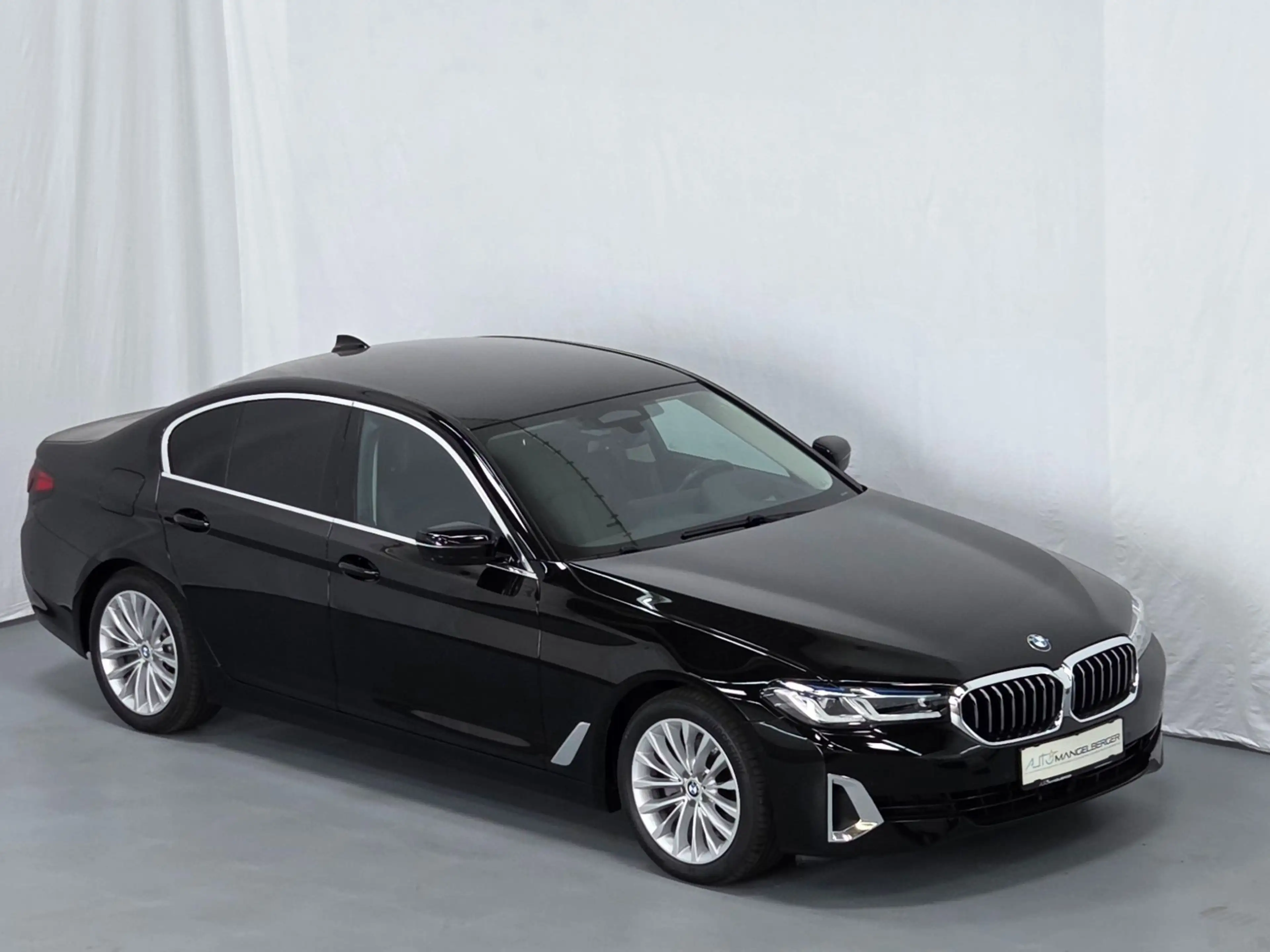 BMW 520 d 48 V Aut. Luxury Line ** Laser Massage Sitzbelü — photo 4