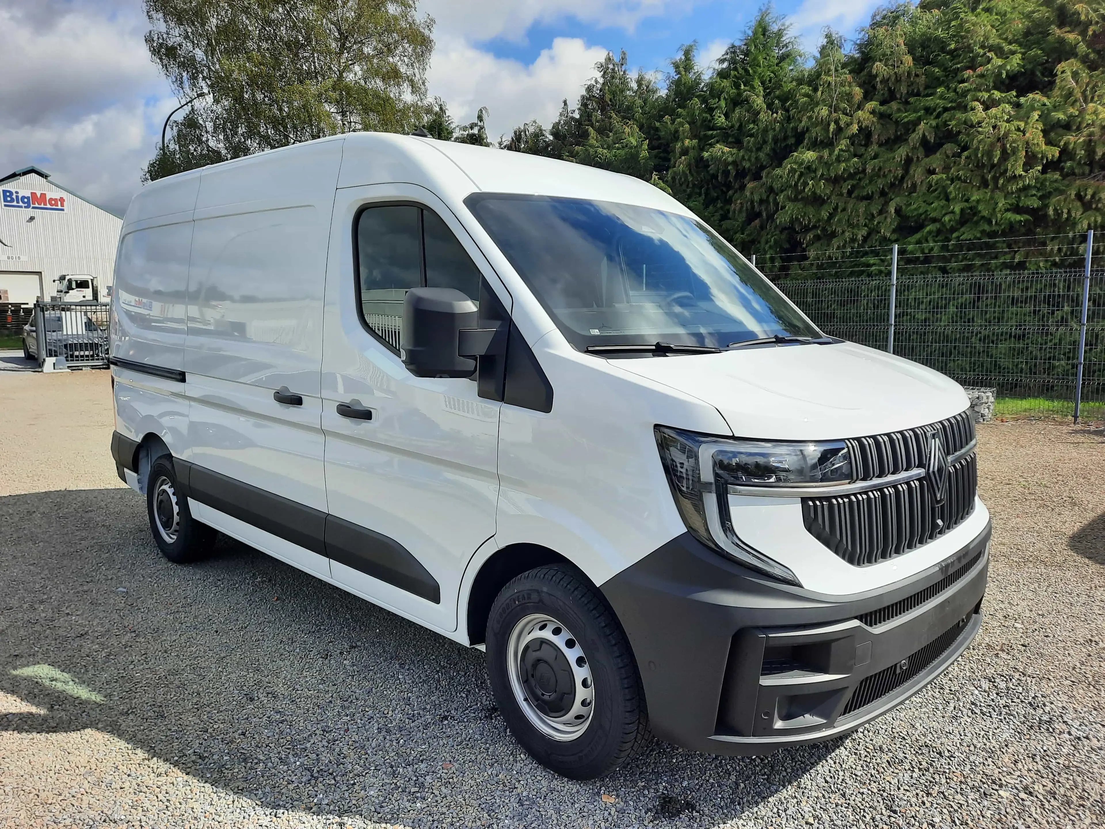 Renault Master Fourgon 3.3T L2H2 2.0 BlueDCI 130 M6 Extra 0 km — photo 14