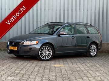 1.8 Momentum | Facelift | Stoelverw | Clima/Cruise