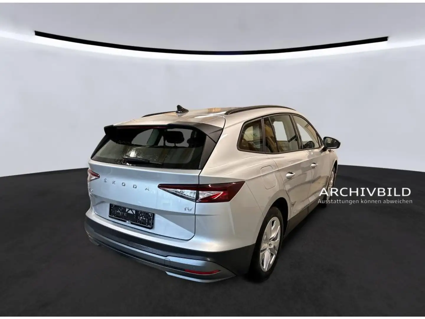 Skoda Enyaq iV Loft NAVI VIRT LEDER KAM CARPLAY LED Silber - 2