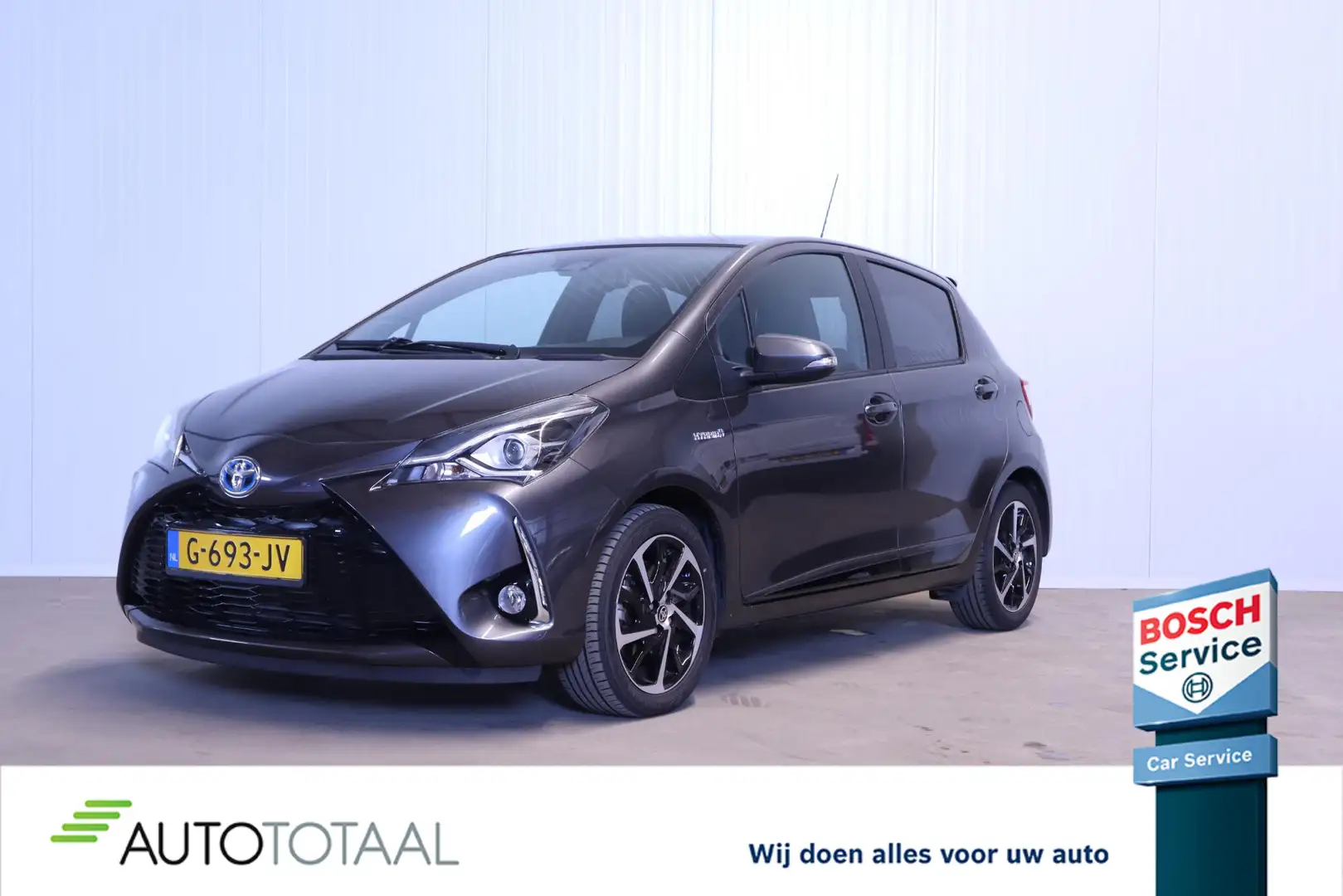 Toyota Yaris 1.5 Hybrid Executive PANORAMA DAK - LMV - GETINTE Grau - 1