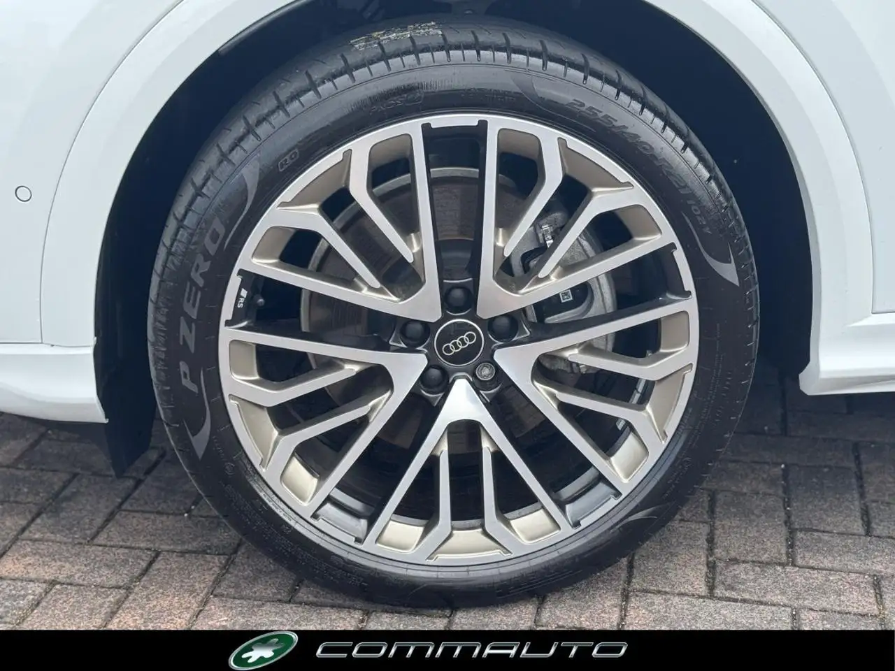 Audi Q5 TDI 150 kW mHEV+ S tronic quattro S line edition 8