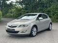 Opel Astra J Lim. Cosmo Xenon*2-Zonen-Klima*Sitzhz.* Beige - thumbnail 1