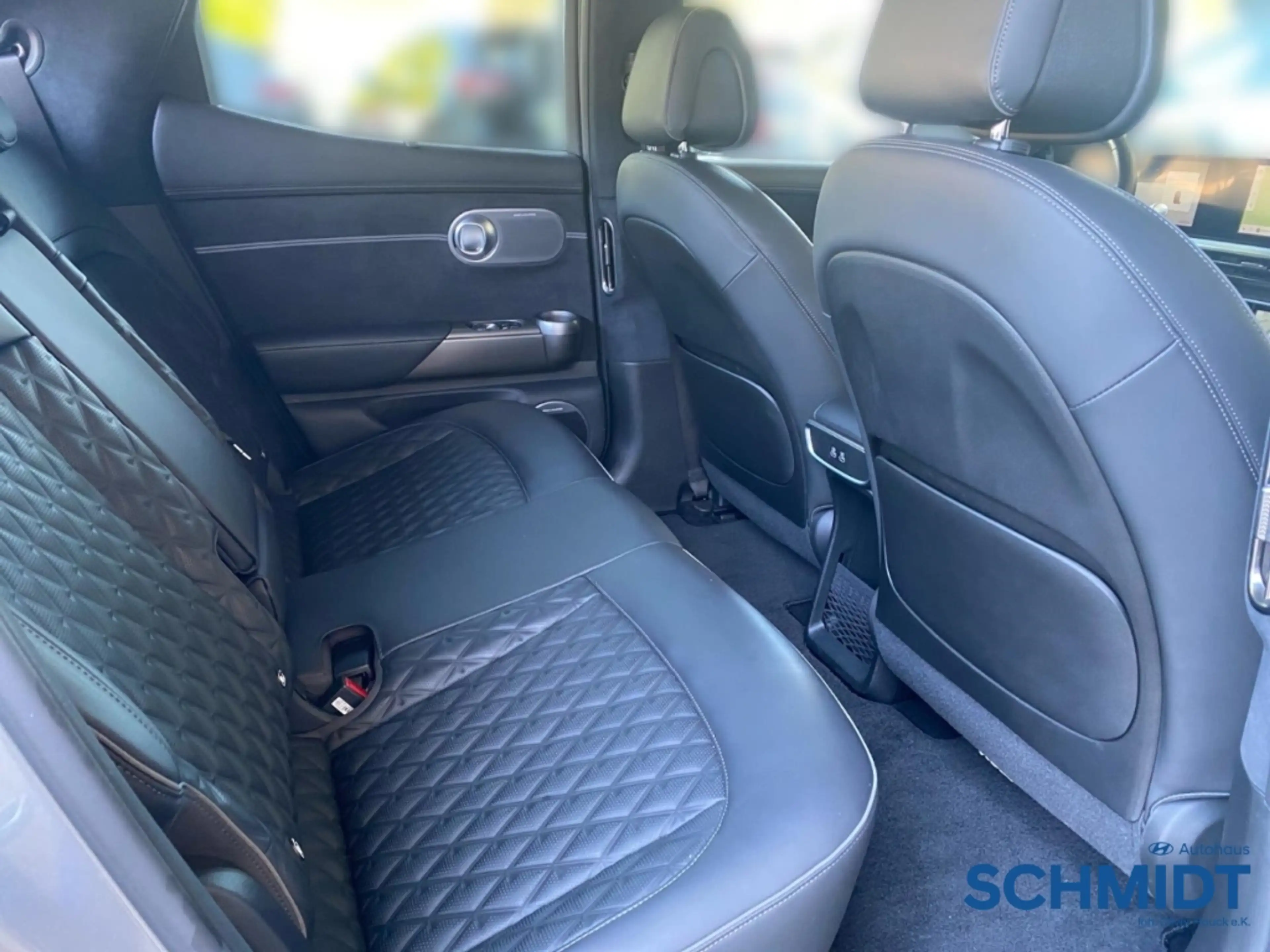 Genesis GV60 Sport Elektro 4WD Pano Memory Sitze Massagesitze K — photo 15