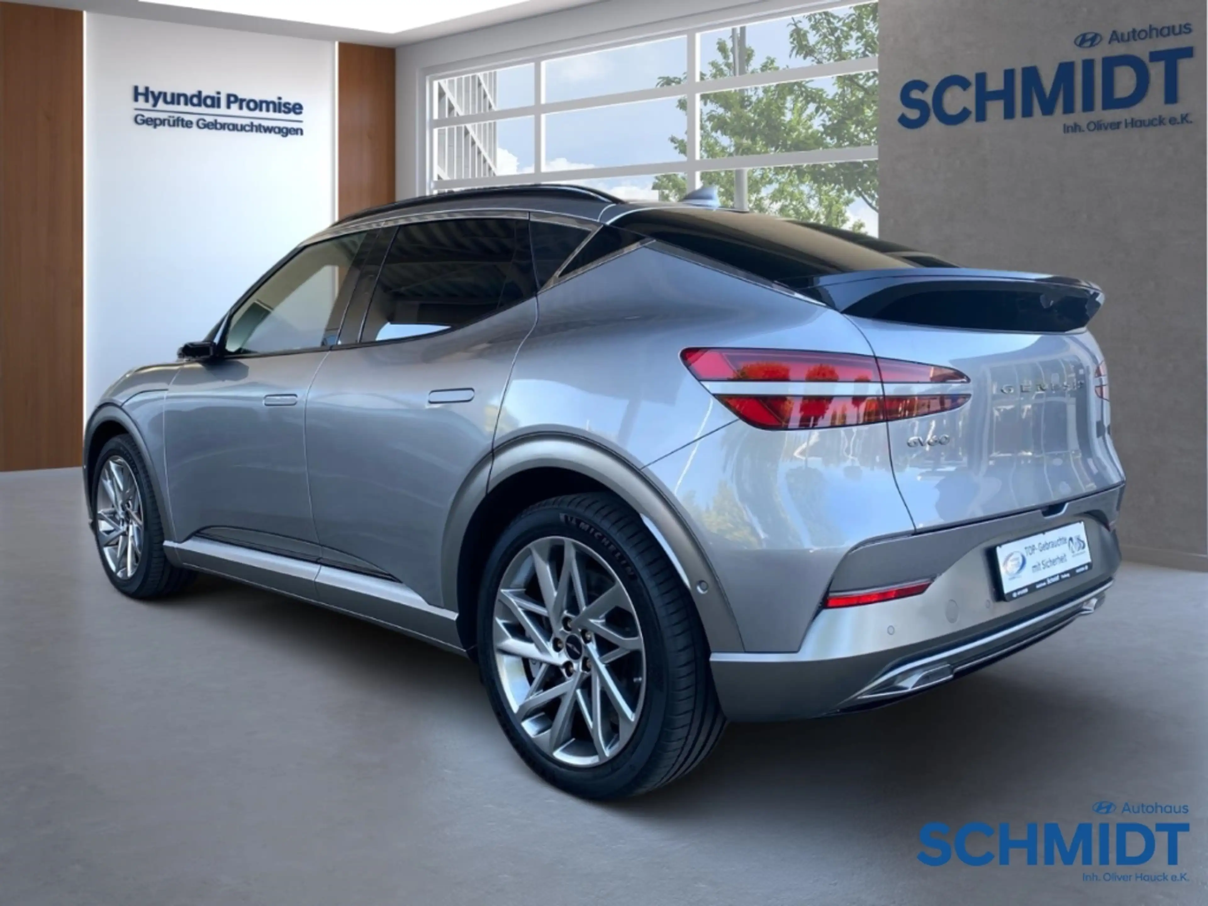 Genesis GV60 Sport Elektro 4WD Pano Memory Sitze Massagesitze K — photo 5