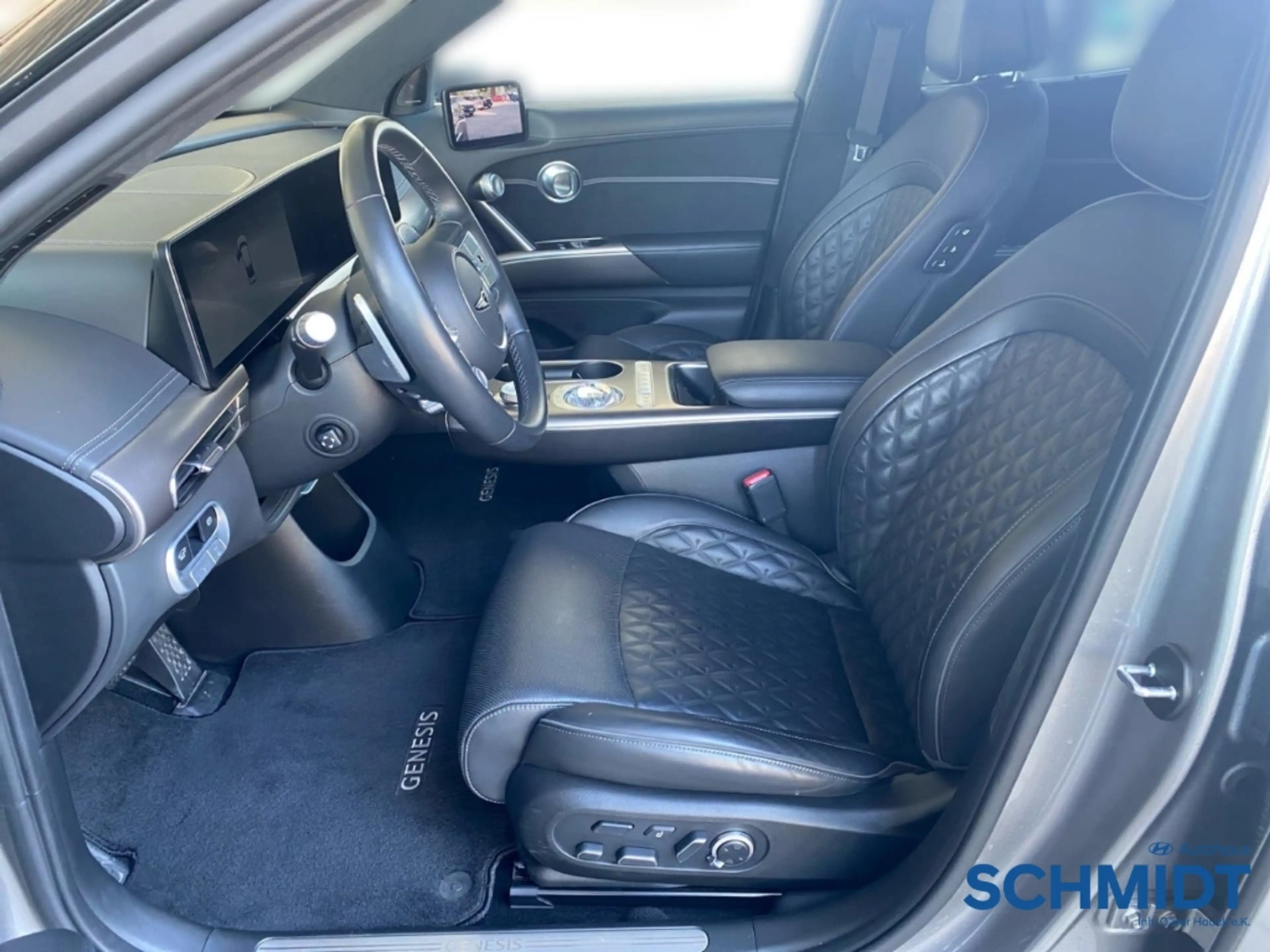 Genesis GV60 Sport Elektro 4WD Pano Memory Sitze Massagesitze K — photo 8