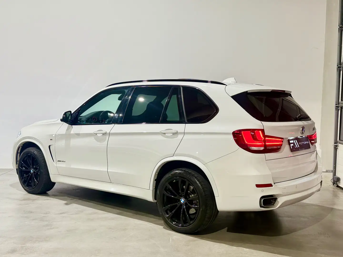 BMW X5 xDrive 30 d Weiß - 2