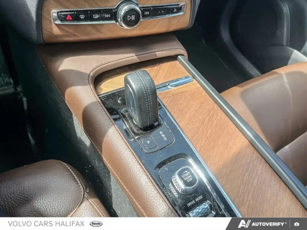 Volvo XC90 снимка Volvo XC90