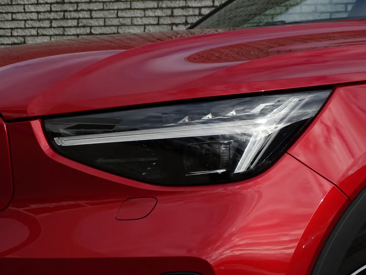 Volvo C40 Twin Ultimate 78 kWh | PanoDak | Trekhaak | Warmte Oranje - 2