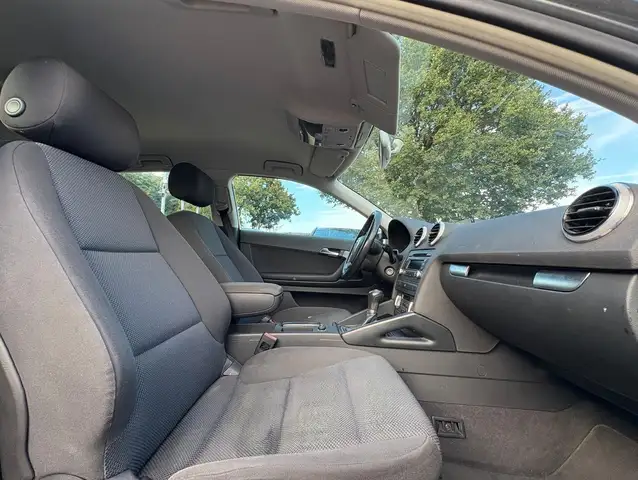 Audi A3 view 8