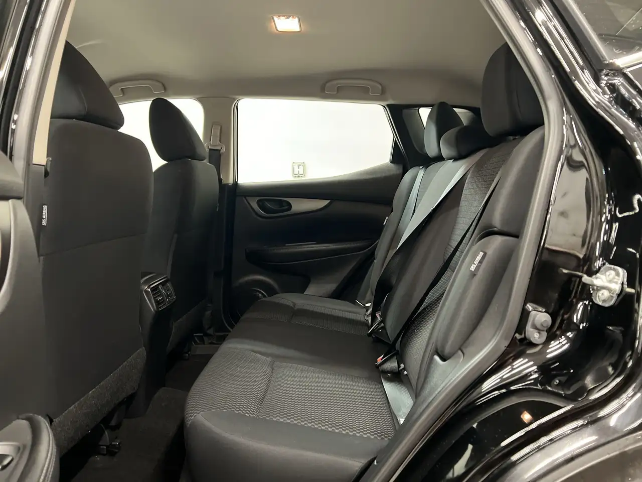 Nissan Qashqai снимка Nissan Qashqai