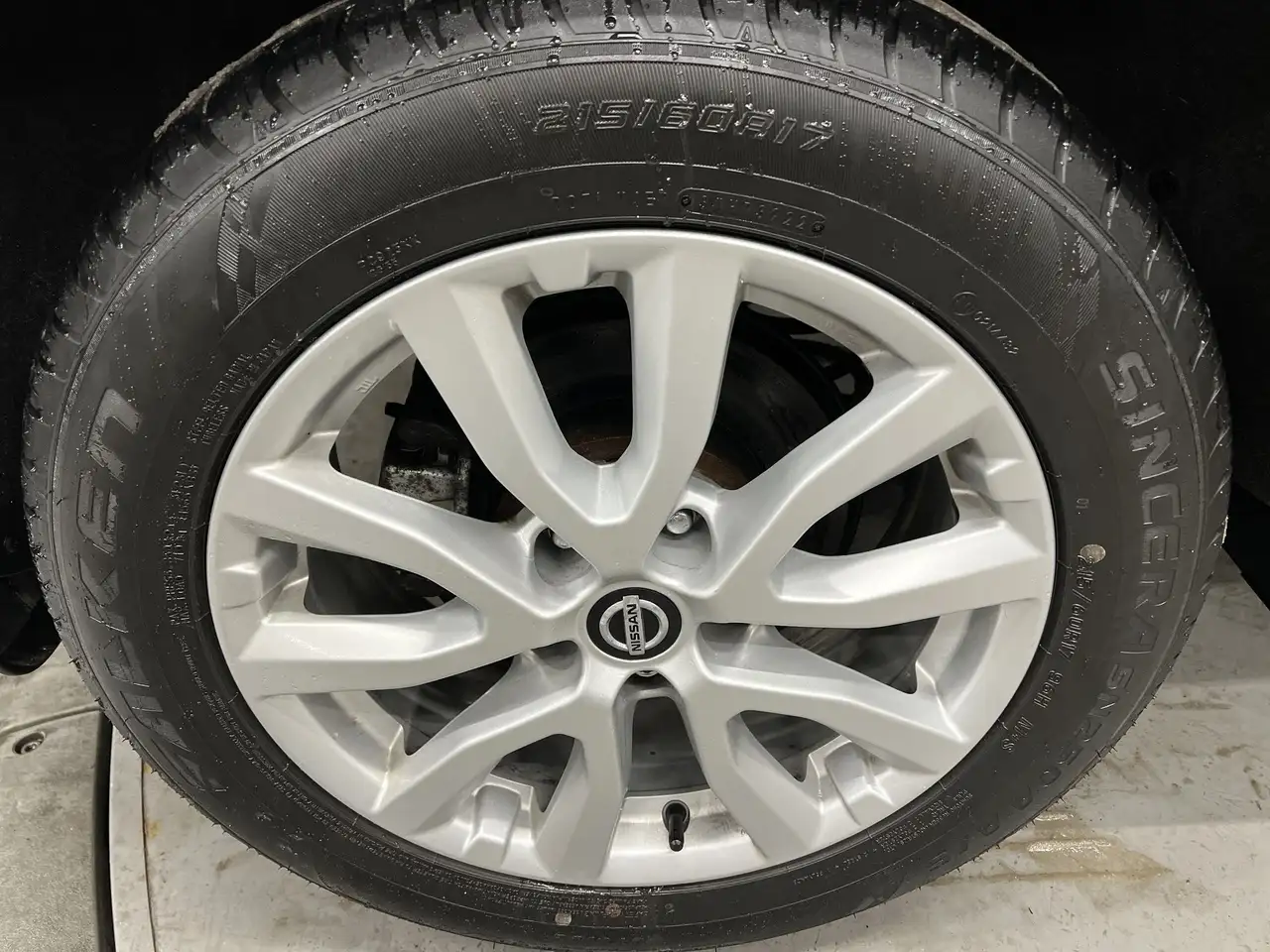 Nissan Qashqai снимка Nissan Qashqai