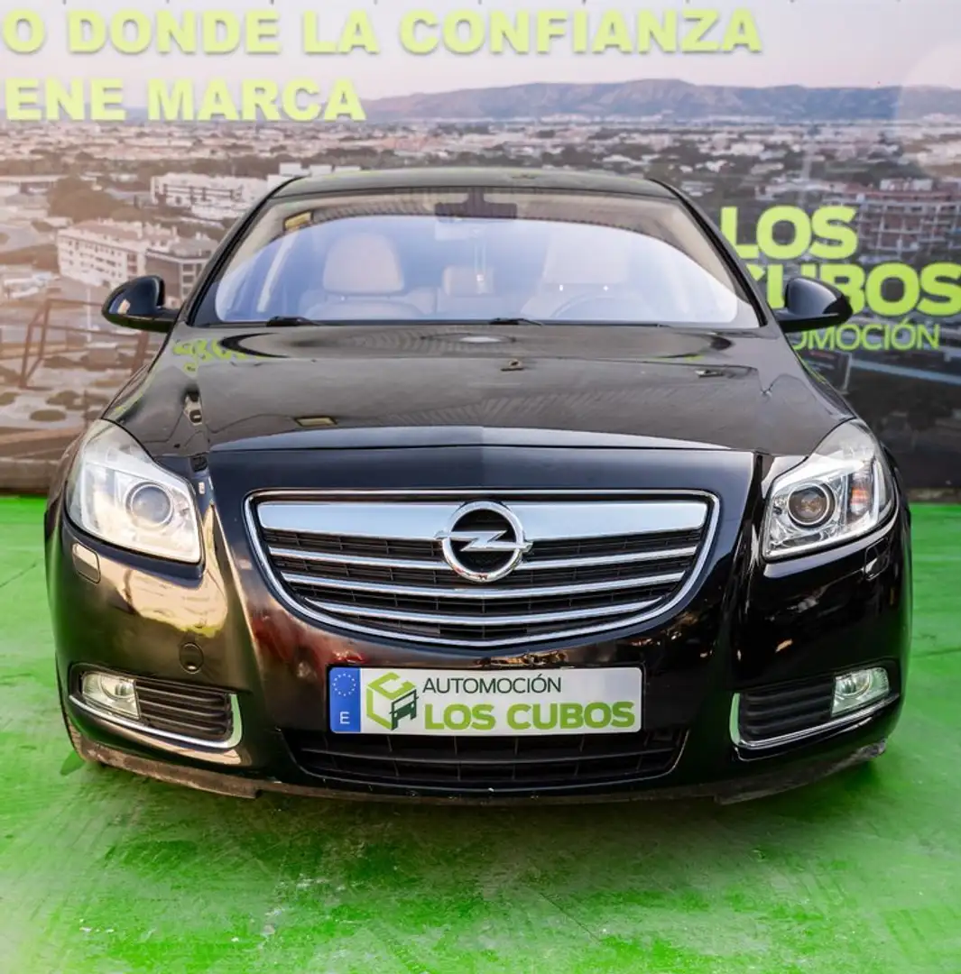 Opel Insignia 2.0CDTI Cosmo 160 Schwarz - 1
