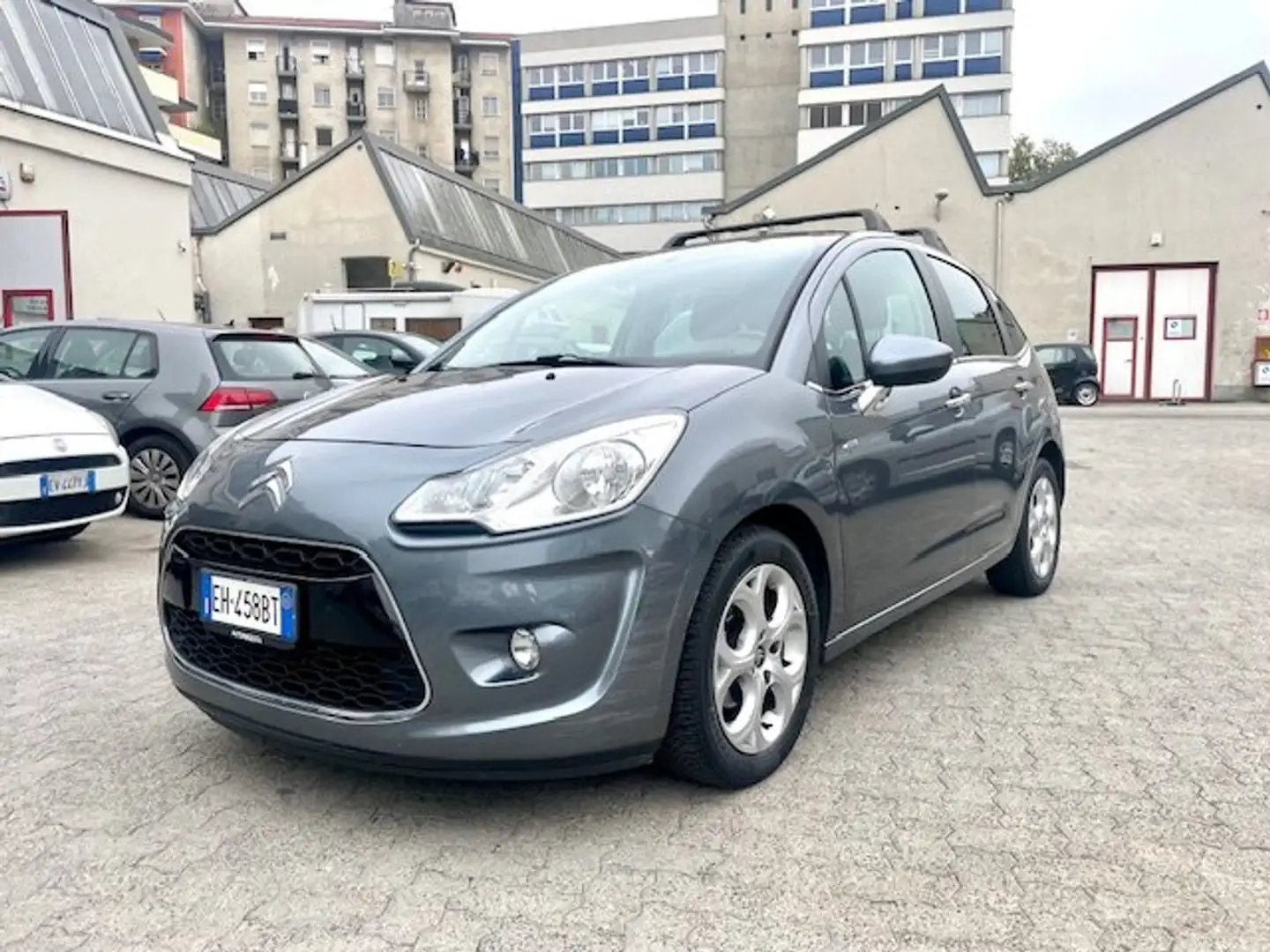Citroen C3 C3 1.4 Exclusive GPL CASA MADRE scadenza 2031!!! Grigio - 1