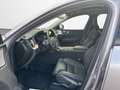 Volvo XC60 Ultra Dark Recharge Plug-In Hybrid AWD Silber - thumbnail 11