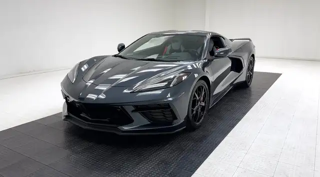 Chevrolet Corvette 2LT Coupe