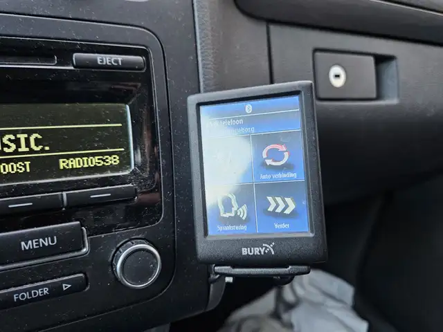 Volkswagen Touran view 11