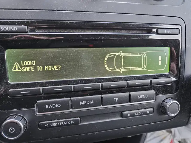 Volkswagen Touran view 18
