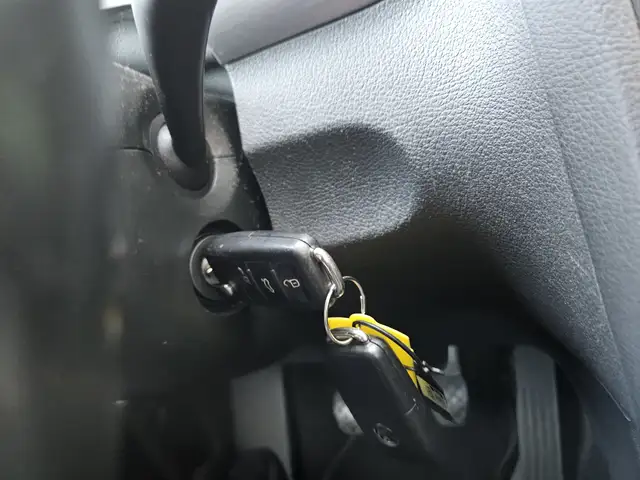 Volkswagen Touran view 14