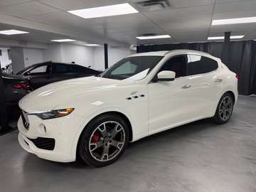 GT CUIR ROUGE TOIT NAV AWD V6 3.0L 345HP