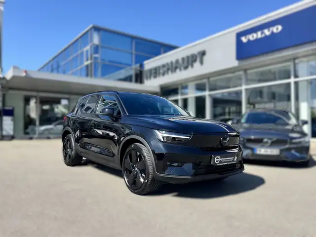 Volvo EX40