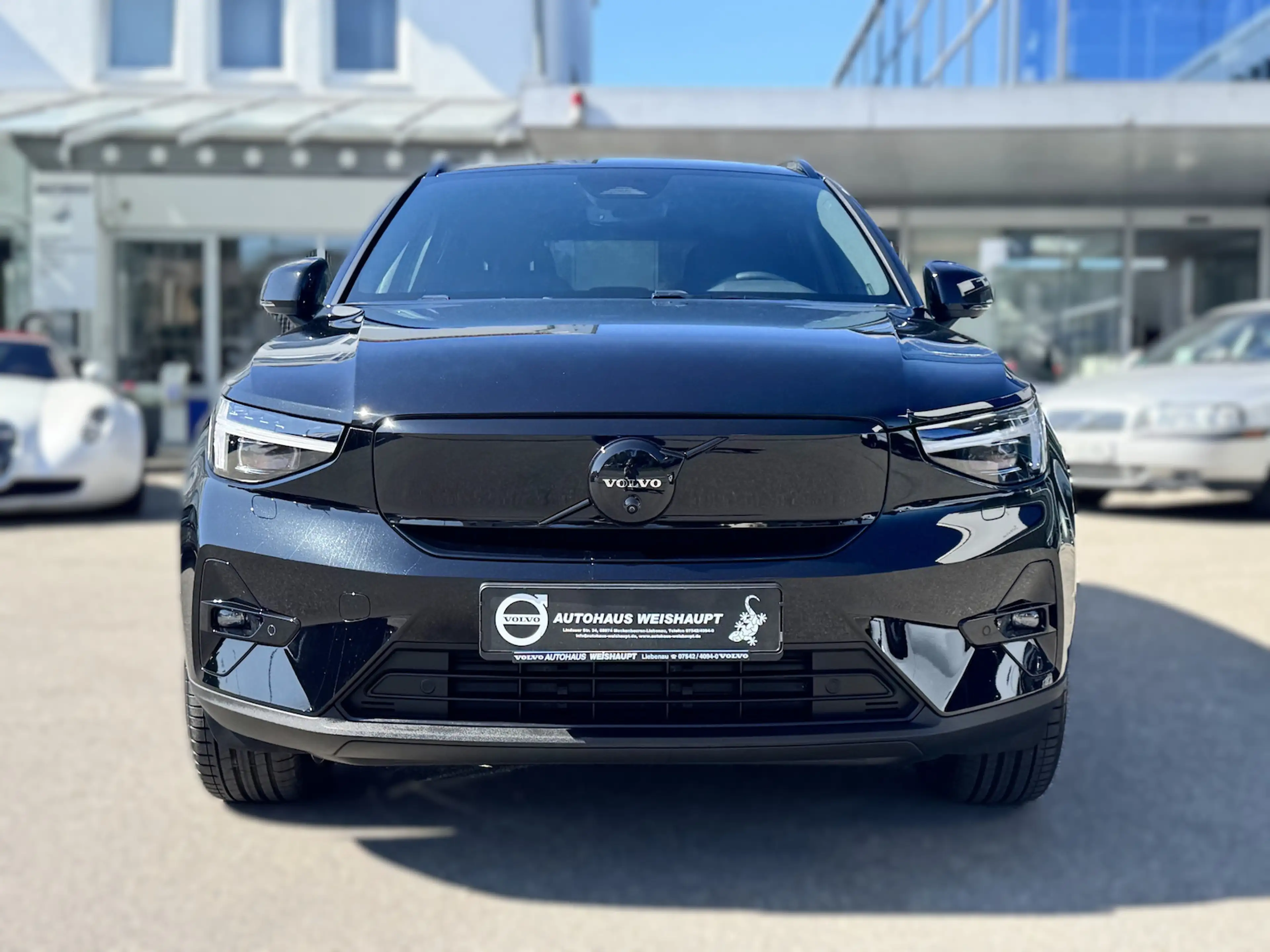 Volvo EX40 AWD*Plus*Black Edition*NP 68830*82kWh*AHK — photo 3