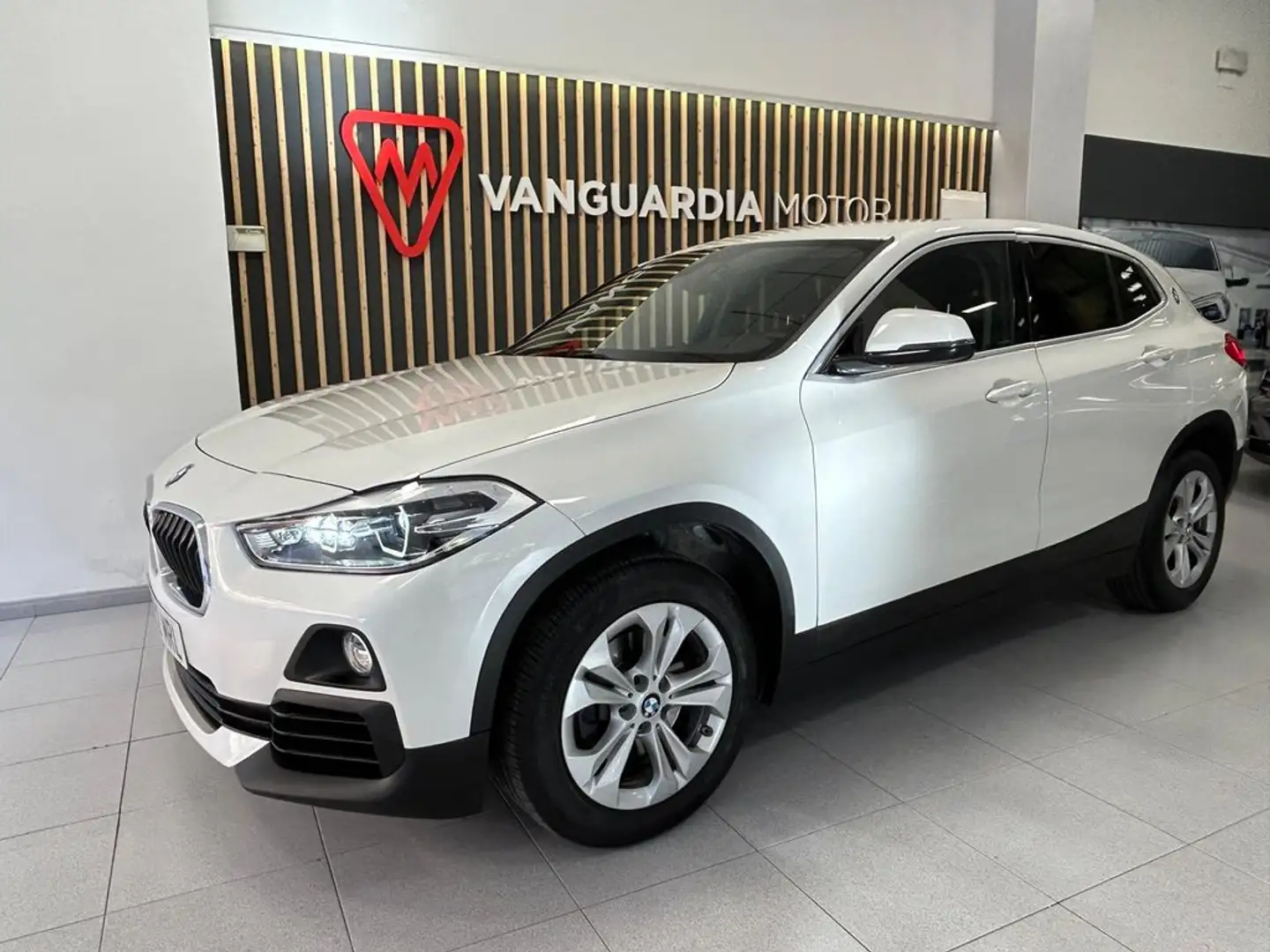BMW X2 sDrive18i Blanco - 2