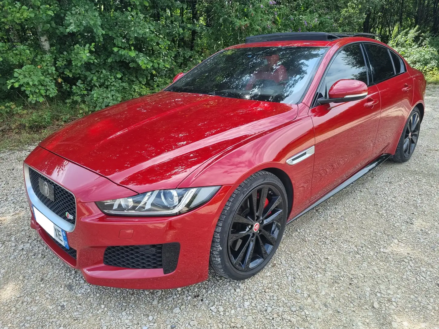 Jaguar XE XE V6 3.0 - 340 Supercharged S A Rouge - 1