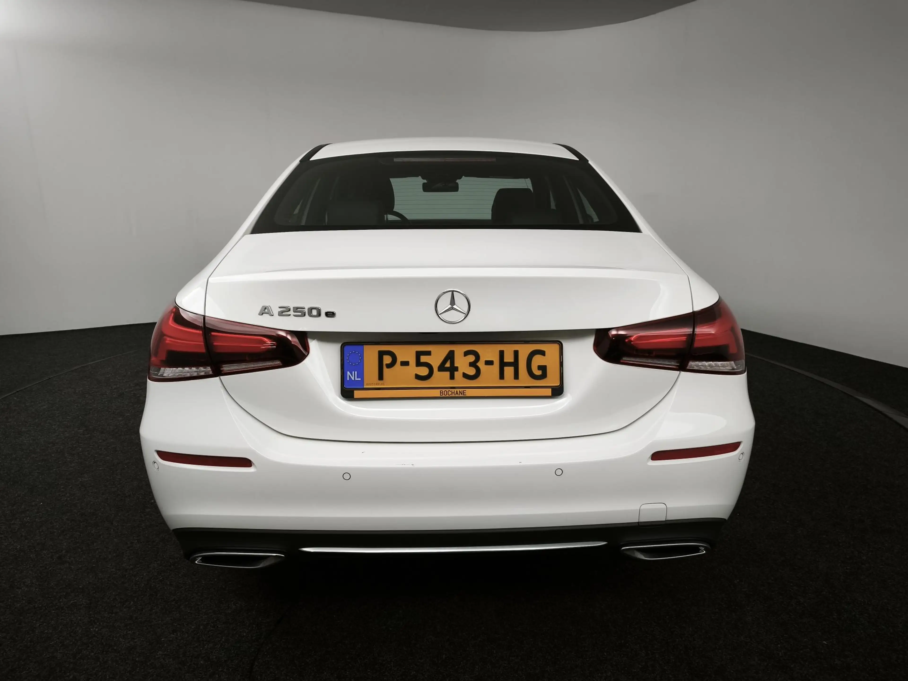 Mercedes-Benz A 250 e Luxury Limited | Panoramadak | Stoelverwarming | — photo 19