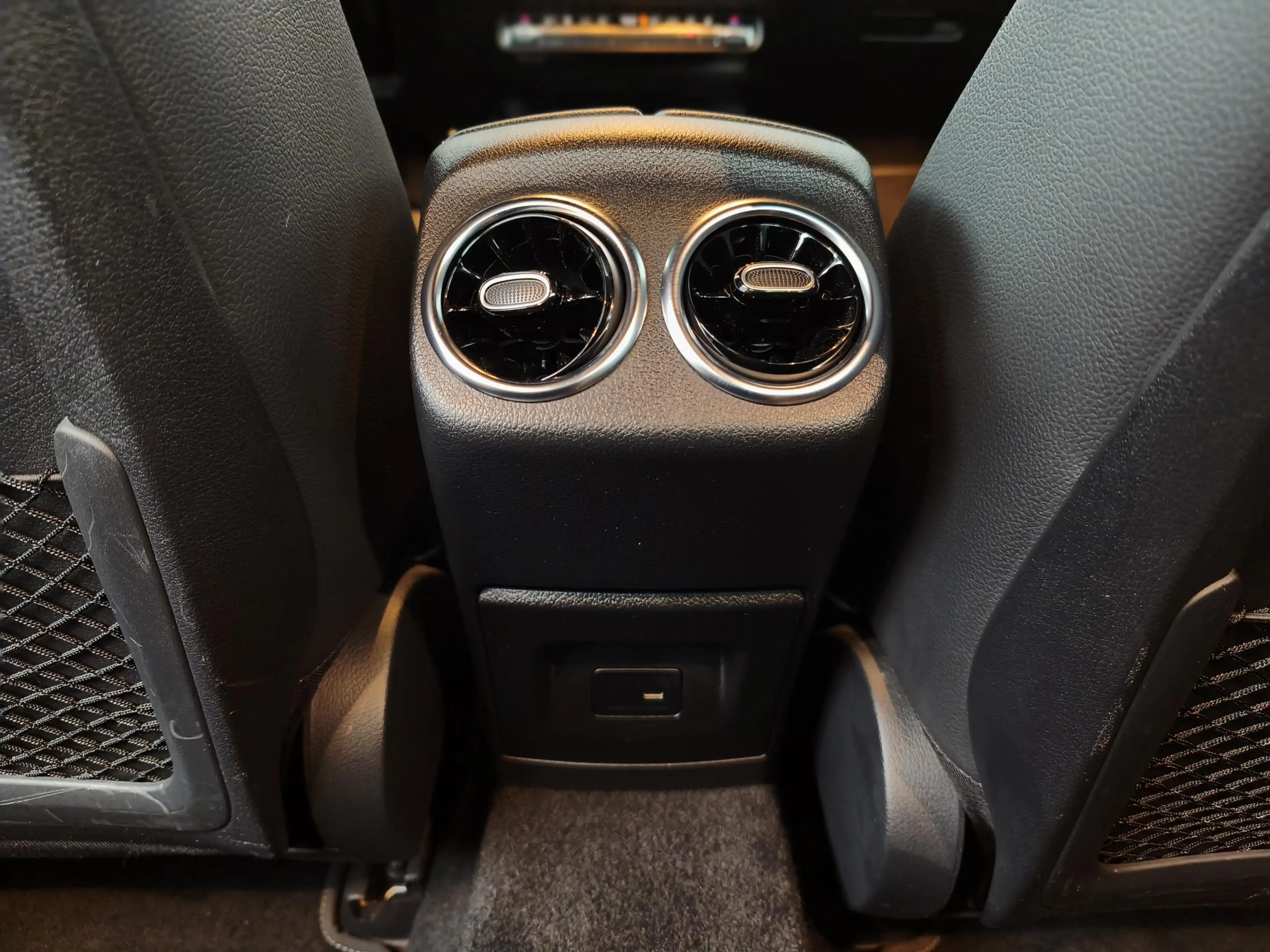 Mercedes-Benz A 250 e Luxury Limited | Panoramadak | Stoelverwarming | — photo 28