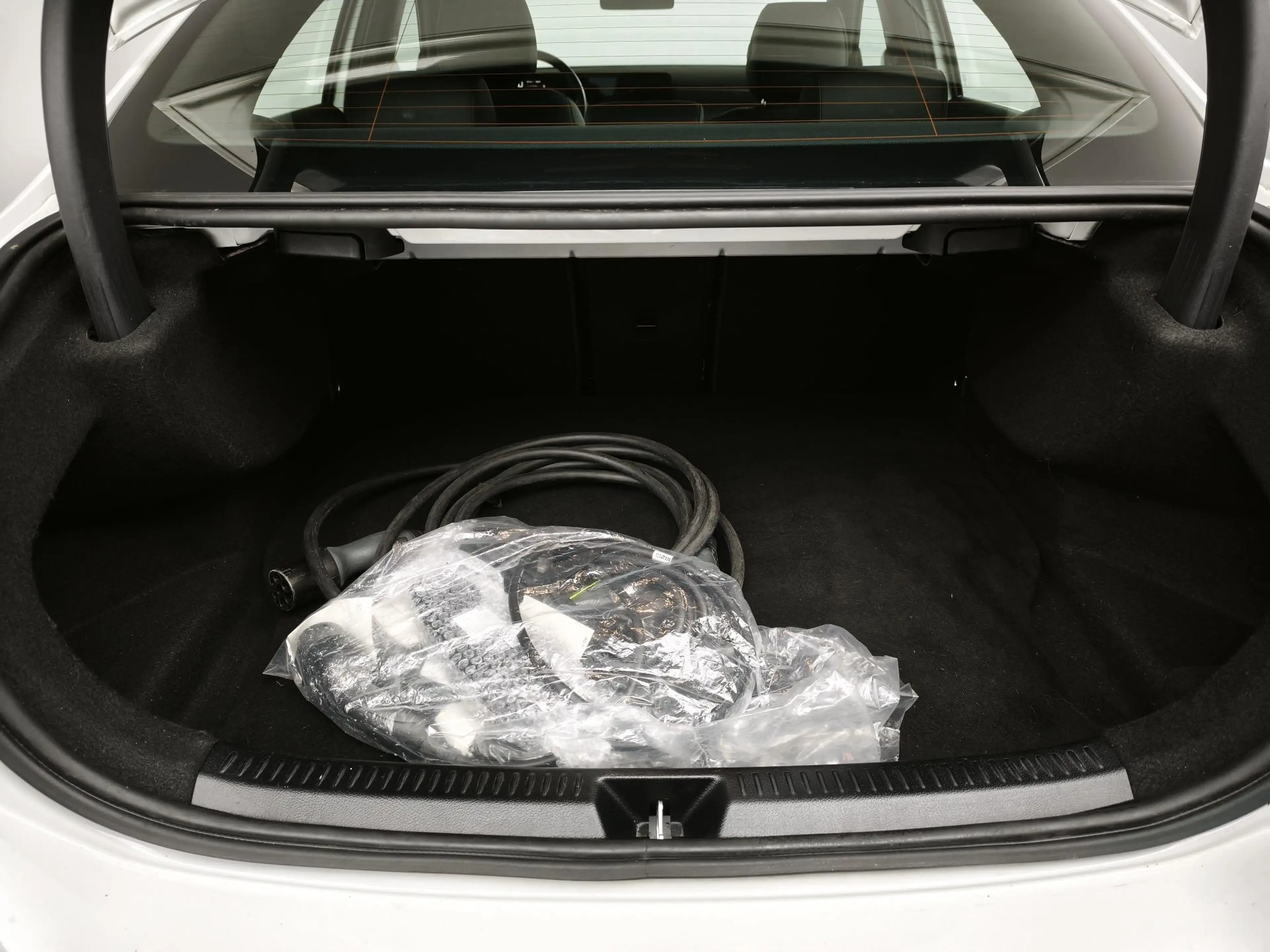 Mercedes-Benz A 250 e Luxury Limited | Panoramadak | Stoelverwarming | — photo 9