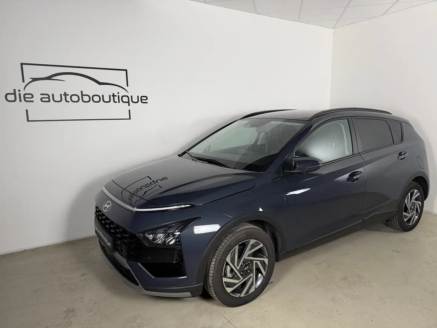 Hyundai BAYON 1,0 T-GDI GO PLUS DCT // LED // Garantie // Top // Grau - 1