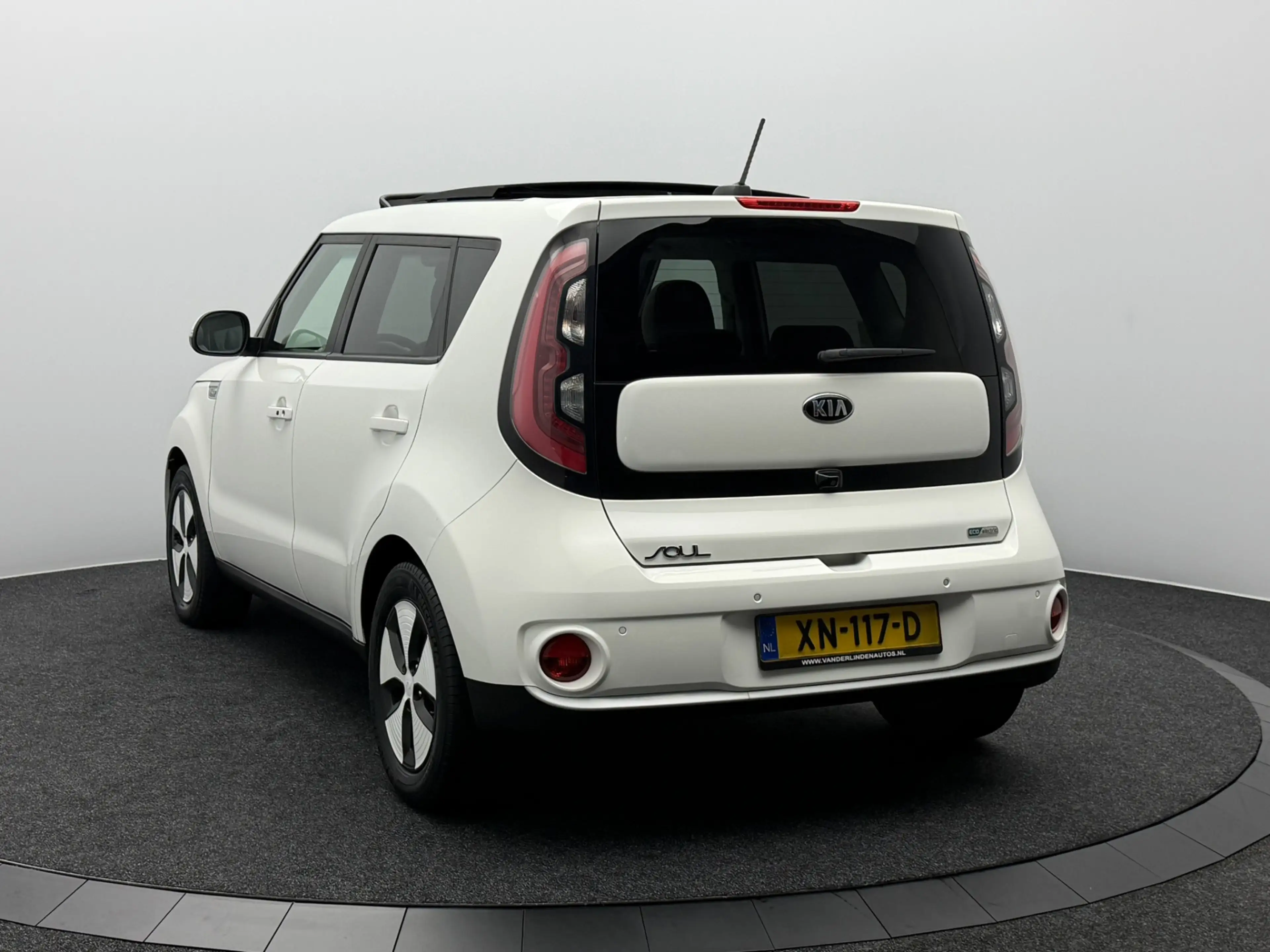 Kia Soul EV Edition 30 kWh SOH 94,9% | Panoramadak | Stoel/ — photo 8