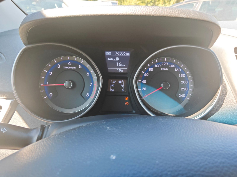 Hyundai i30 blue 5türig — photo 7