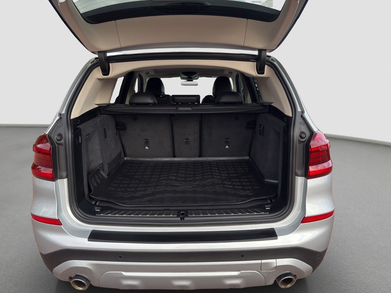 BMW X3 xDrive 20 i xLine — photo 4