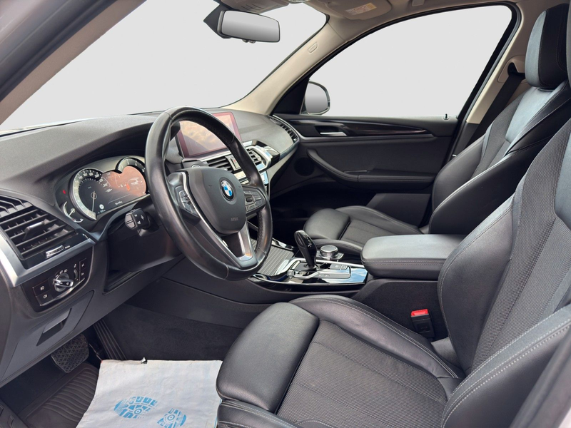 BMW X3 xDrive 20 i xLine — photo 6