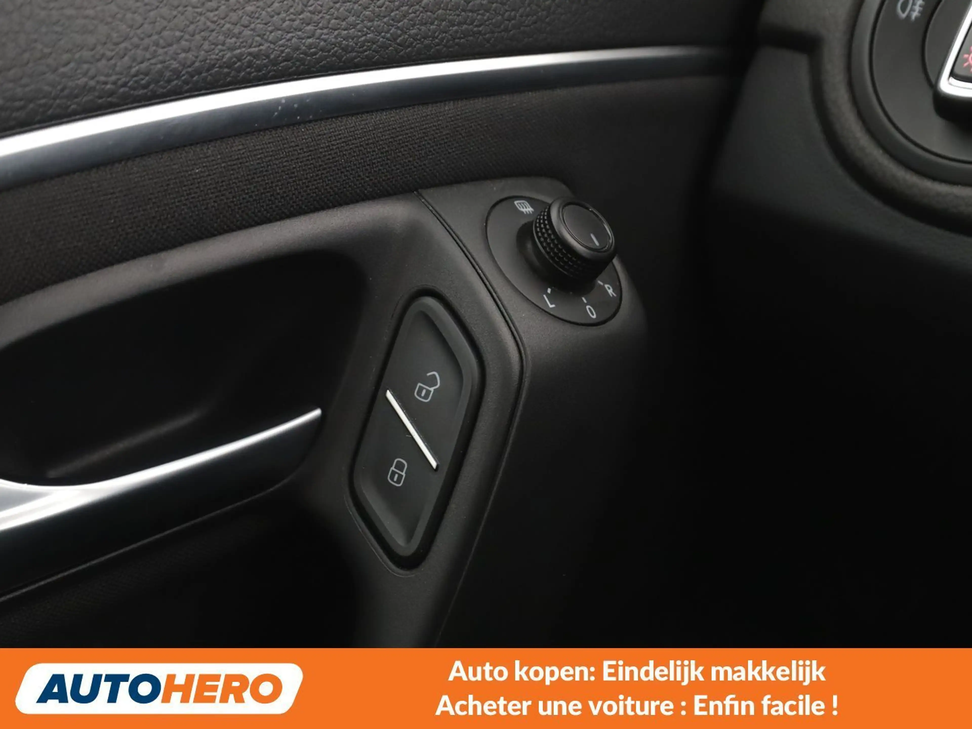 Volkswagen Polo 1.0 Comfortline BlueMotion Tech — photo 13