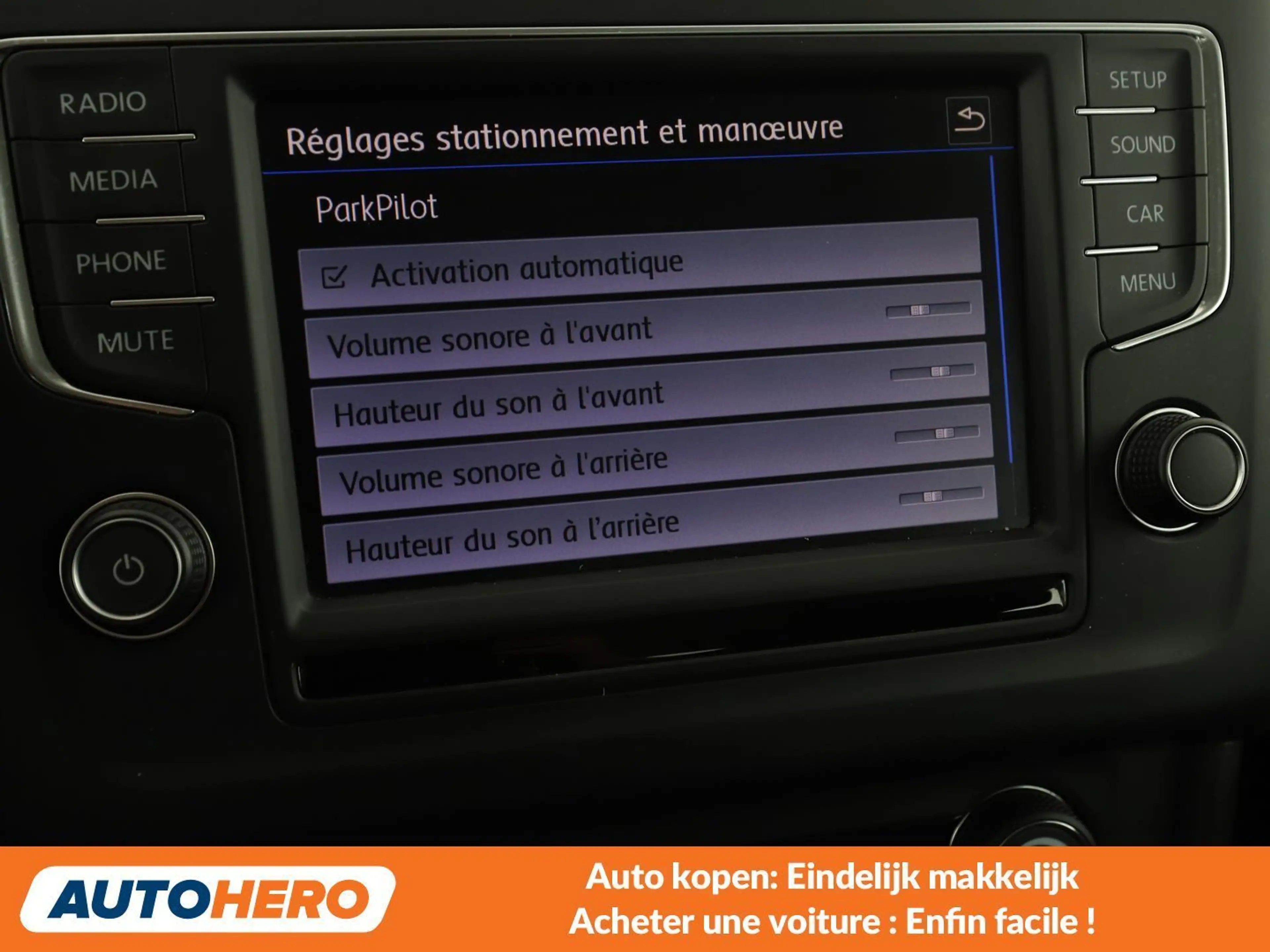 Volkswagen Polo 1.0 Comfortline BlueMotion Tech — photo 10