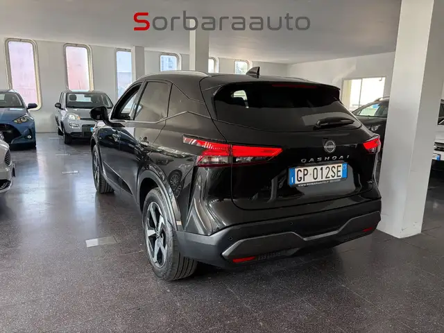 Nissan Qashqai view 2
