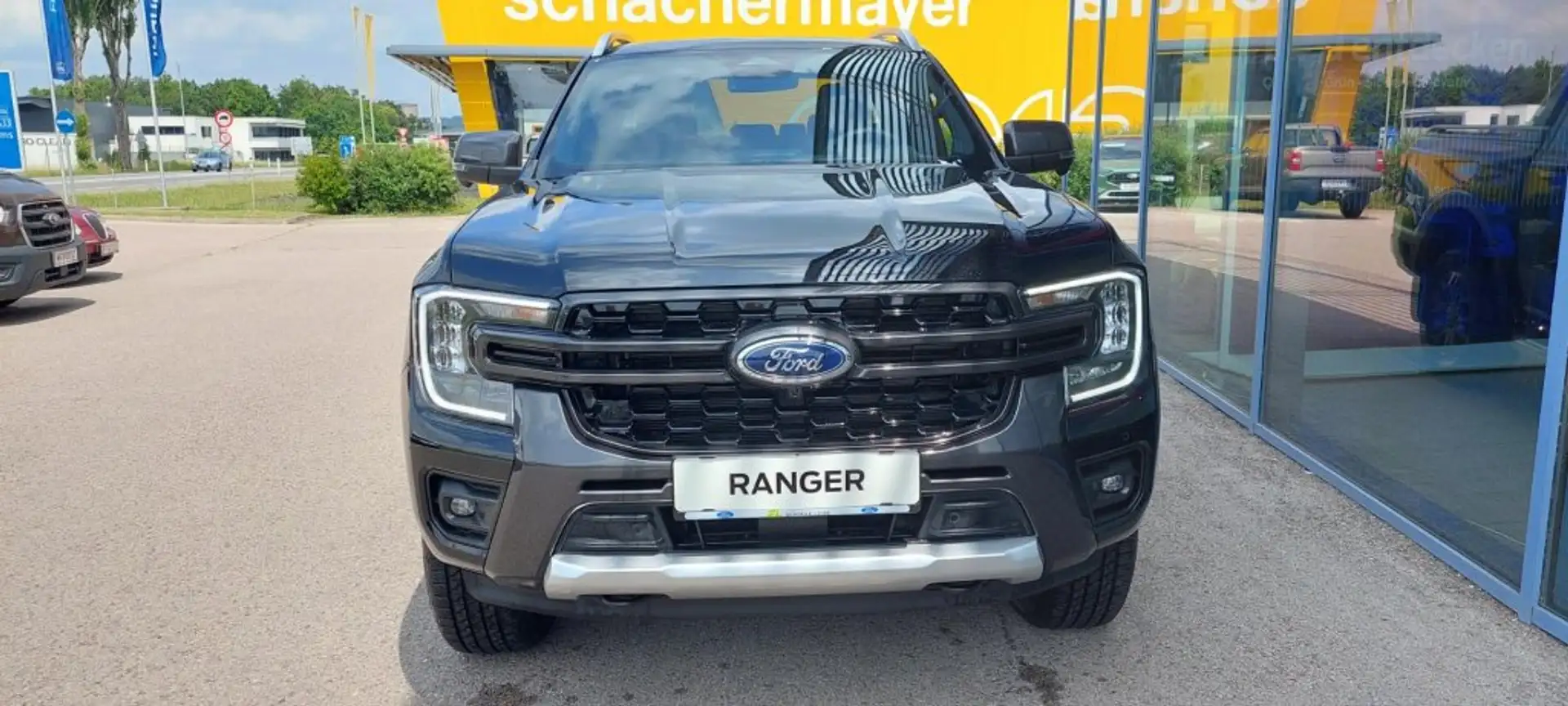 Ford Ranger DCAB W-TRAK 3.0L 240PS 4WD A10 Schwarz - 2