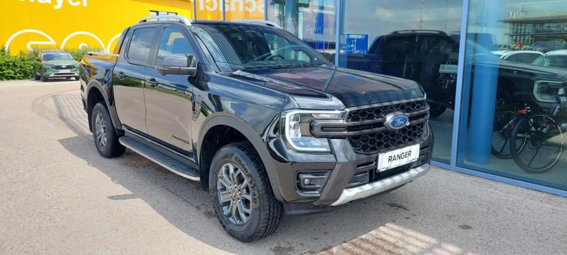 Ford Ranger DCAB W-TRAK 3.0L 240PS 4WD A10 Schwarz - 1
